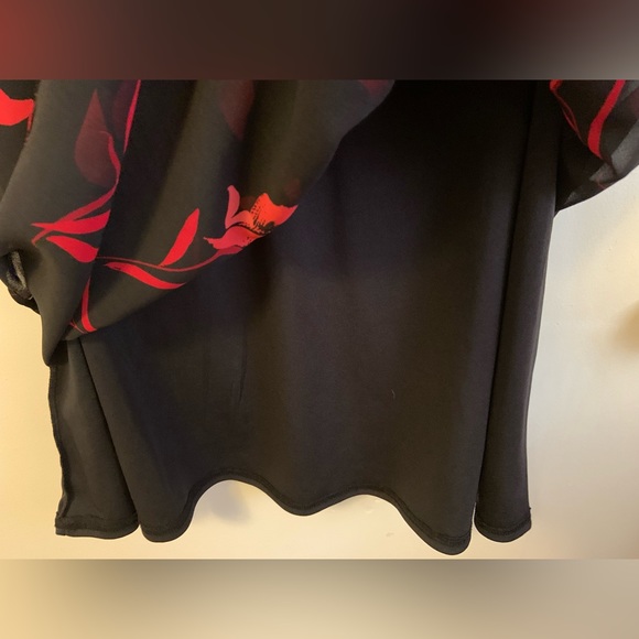 Calvin Klein Womens size 14 / L Black Red Floral Lined Blouse with Sheer Sleeves - Picture 5 of 16